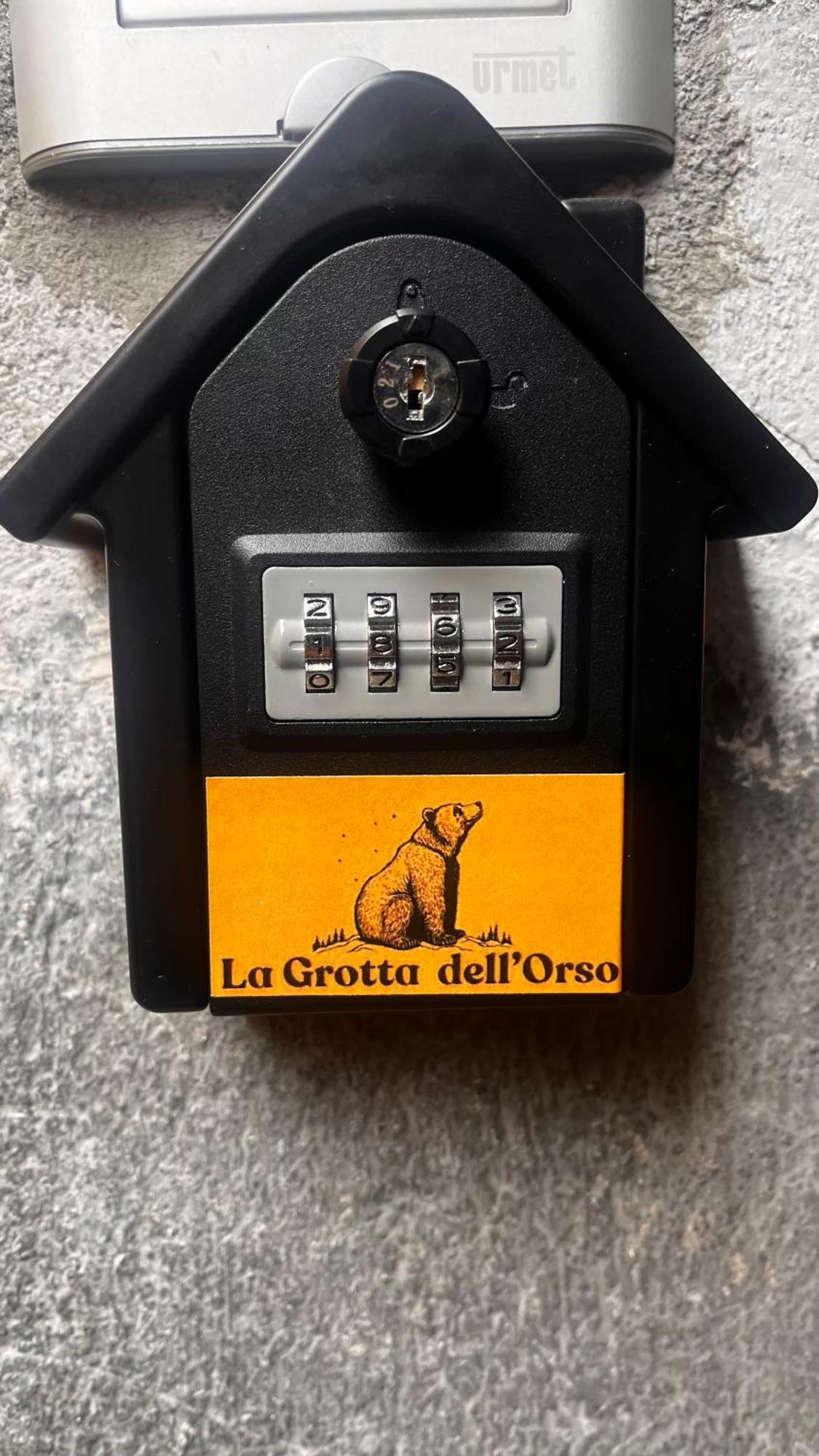Hotel La Grotta Dell'Orso Aosta Zewnętrze zdjęcie